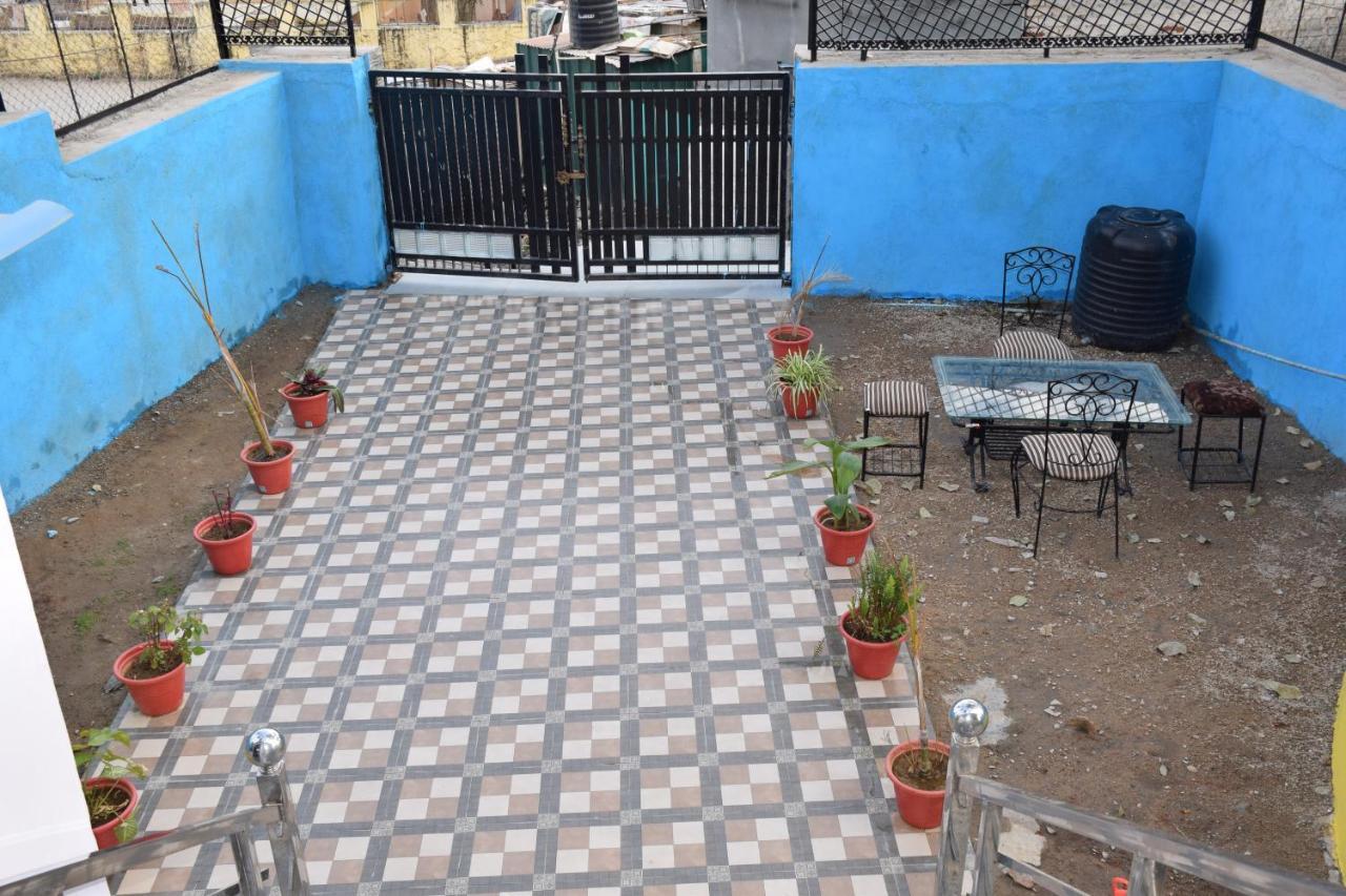 Hotel Deep Valley Mount Abu Buitenkant foto