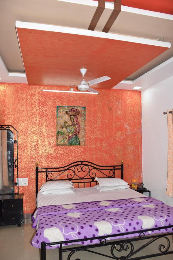 Hotel Deep Valley Mount Abu Buitenkant foto