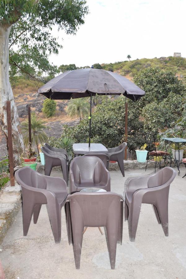 Hotel Deep Valley Mount Abu Buitenkant foto